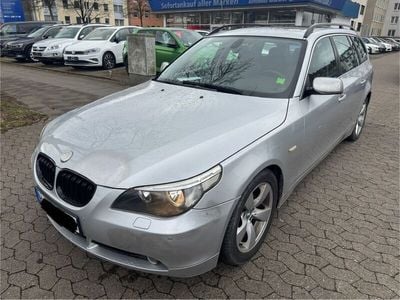 BMW 525