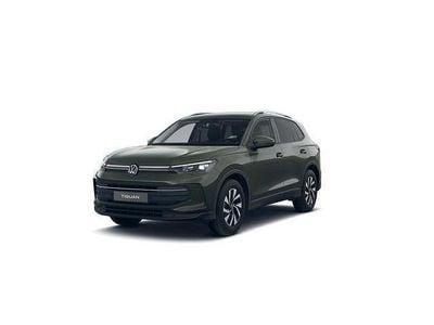 Cipressino green metallic Neu 2025 VW Tiguan Advance SUV | 41.490 € (Superpreis)