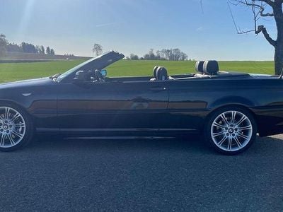 Gebraucht BMW 330 Cabriolet Sport Line 231 PS (169 kW) 2005 Schwarz Cabrio