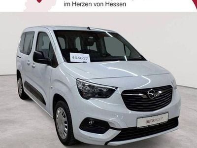 Kaolin weiß Gebraucht 2022 Opel Combo Edition Kombi | 18.689 € (Etwas zu teuer)