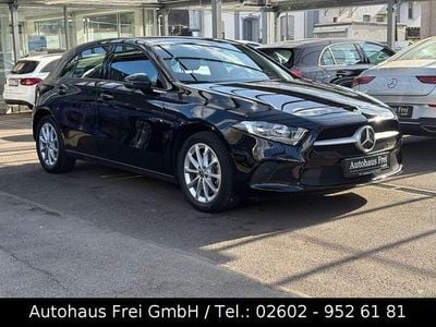 Second-hand Mercedes A250 Advanced 218 CP (160 kW) 2022 Negru Berlinǎ