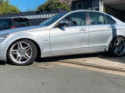 Usata Mercedes C350 Avantgarde 272 CV (200 kW) 2008 Argento Berlina
