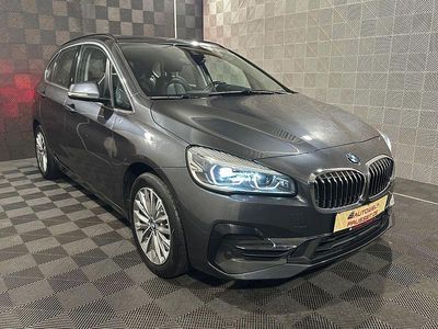 Grau Gebraucht 2020 BMW 225 Active Tourer Luxury Line Van / Kleinbus | 20.870 € (Etwas zu teuer)