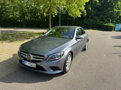 Gebraucht Mercedes C180 156 PS (114 kW) 2019 Grau Limousine