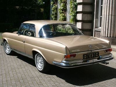 Gebraucht Mercedes W111 SE 200 PS (147 kW) 1970 Beige Coupé