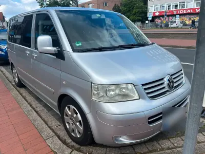 Gebraucht VW Multivan 131 PS (96 kW) 2004 Silber Van / Kleinbus