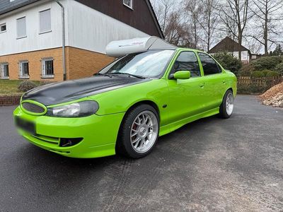 Usata Ford Mondeo ST200 205 CV (150 kW) 1999 Verde Berlina