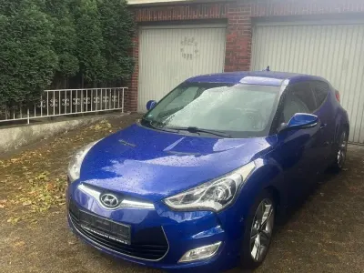 Gebraucht Hyundai Veloster 140 PS (102 kW) 2013 Blau Kleinwagen