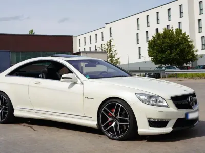Gebraucht Mercedes CL63 AMG AMG 571 PS (419 kW) 2010 Weiß Coupé