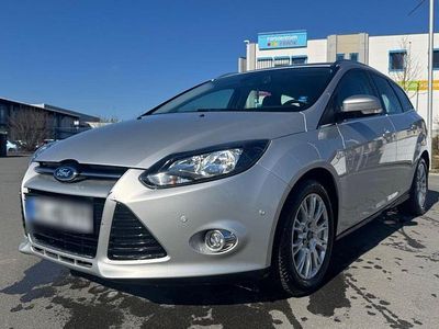Gebraucht Ford Focus Titanium 116 PS (85 kW) 2011 Silber Kombi