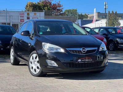 Gebraucht Opel Astra Edition 101 PS (74 kW) 2010 Schwarz Kleinwagen