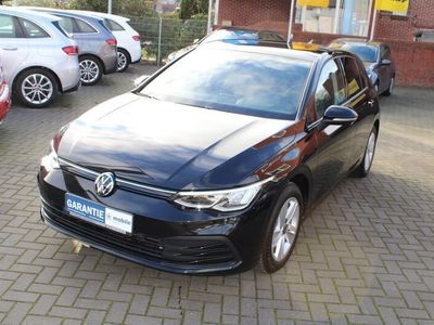 Gebraucht VW Golf VIII Life 110 PS (80 kW) 2022 Schwarz Limousine