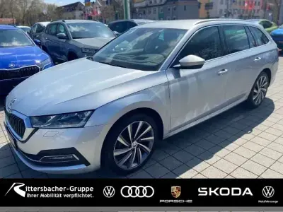 Brugt Skoda Octavia Style 150 HK (110 kW) 2023 Sølv Stationcar