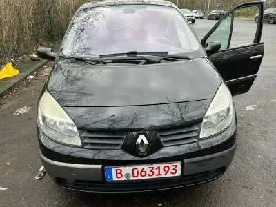 Brugt Renault Scénic II Dynamique 135 HK (99 kW) 2003 Sort MPV