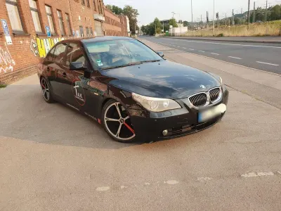 Gebraucht BMW 545 M Sport 333 PS (244 kW) 2004 Schwarz Limousine