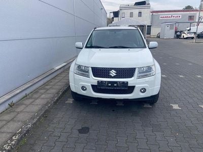 Gebraucht Suzuki Grand Vitara Comfort 169 PS (124 kW) 2011 Weiß SUV