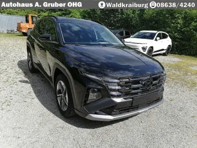 Neu Hyundai Tucson Trend 150 PS (110 kW) 2026 Abyss black SUV