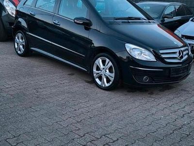 gebraucht Mercedes B200 Automatik