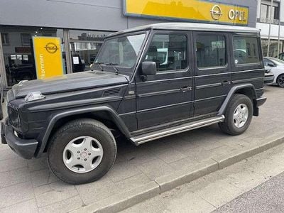 Gebraucht Mercedes G300 174 PS (127 kW) 1991 Blauschwarz metallic (metallic) SUV