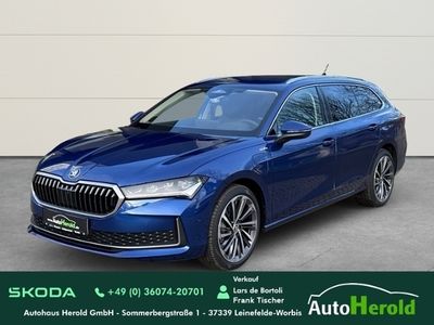 Cobalt blau metallic Neu 2025 Skoda Superb LAURIN & KLEMENT Kombi | 52.490 € (Teuer)