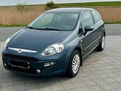 Begagnad Fiat Punto Evo 105 HK (77 kW) 2010 Blå Halvkombi