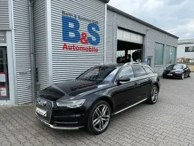 Używany Audi A6 Allroad Ambiente 320 KM (235 kW) 2016 Czarny Kombi