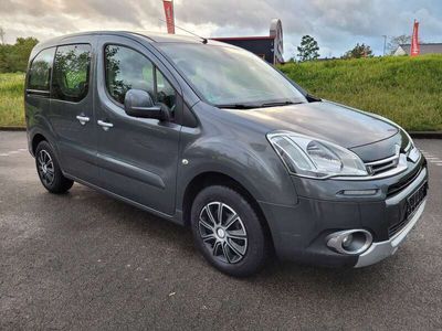 gebraucht Citroën Berlingo Selection 1.6l Hdi EURO 5 2 Hand 08/2024 Klima