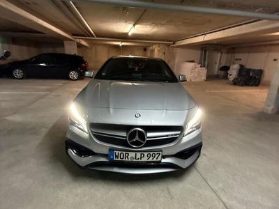 Mercedes CLA45 AMG