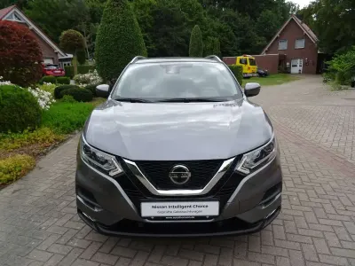 Gebraucht Nissan Qashqai N-Way 140 PS (102 kW) 2019 Gun metallic (m) SUV