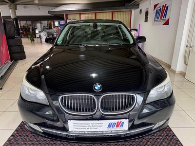 Second-hand BMW 523 Exclusive 190 CP (139 kW) 2009 Negru Berlinǎ