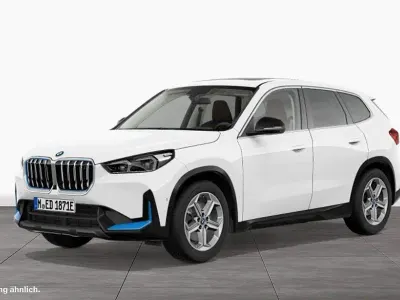 Usata BMW iX1 Performance 200 kW (272 CV) 2023 Bianco SUV