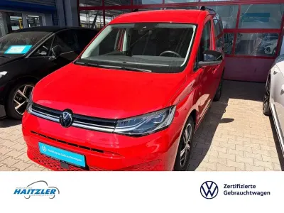 Gebraucht VW Caddy Style 122 PS (89 kW) 2022 Rot Van / Kleinbus
