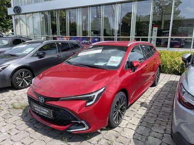 Neu Toyota Corolla 196 PS (144 kW) 2026 Karminarot metallic Kombi