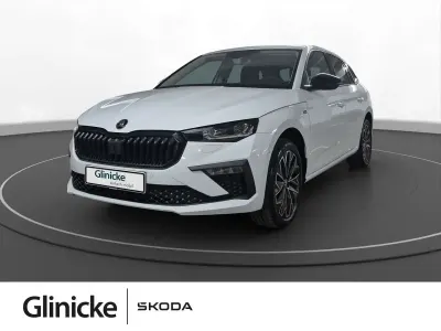 Gebraucht Skoda Scala Selection 116 PS (85 kW) 2025 Moonweiss metallic Kleinwagen