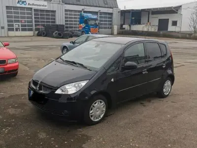 Gebraucht Mitsubishi Colt 95 PS (69 kW) 2008 Schwarz Kleinwagen