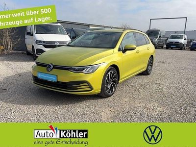 Gebraucht VW Golf VII Life 150 PS (110 kW) 2021 Gelb Kombi