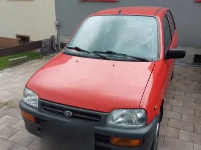 Gebraucht Daihatsu Cuore 42 PS (30 kW) 1998 Rot Kleinwagen
