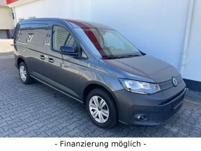 Gebraucht VW Caddy Maxi 102 PS (75 kW) 2023 Grau Van / Kleinbus