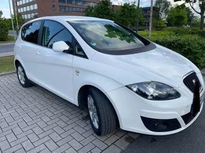 Gebraucht Seat Altea 105 PS (77 kW) 2010 Van / Kleinbus