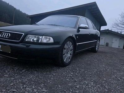 Second-hand Audi A8 299 CP (219 kW) 1995 Negru Berlinǎ