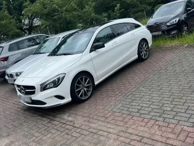 Gebraucht Mercedes CLA220 2018 Weiß Coupé