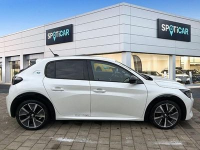 Gebraucht Peugeot e-208 GT 100 kW (136 PS) 2023 Weiß Kleinwagen