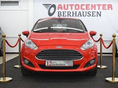 Rot Gebraucht 2014 Ford Fiesta Titanium Kleinwagen | 7.999 € (Fairer Preis)