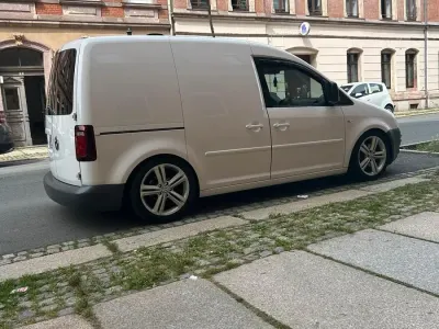 Gebraucht VW Caddy 105 PS (77 kW) 2007 Weiß Van / Kleinbus
