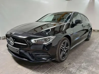 Gebraucht Mercedes CLA250e AMG line 218 PS (160 kW) 2021 Schwarz Coupé