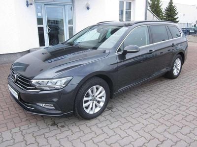 Gebraucht VW Passat Business 150 PS (110 kW) 2022 Grau Limousine
