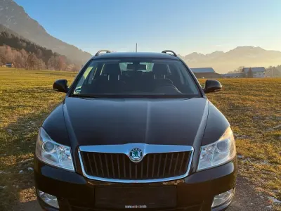 Gebraucht Skoda Octavia 140 PS (102 kW) 2013 Schwarz Kombi