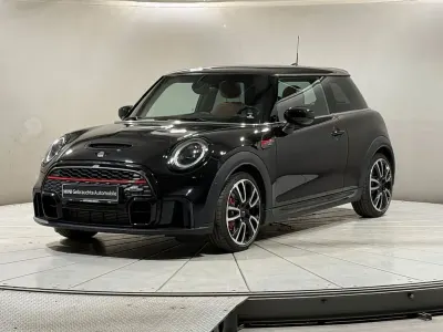 Gebraucht Mini John Cooper Works 231 PS (169 kW) 2021 Schwarz Kleinwagen