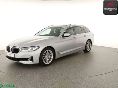 Gebraucht BMW 530 Luxury Line 286 PS (210 kW) 2021 Glaciersilber Kombi