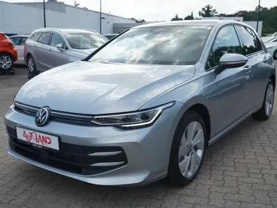 Neu VW Golf VIII 116 PS (85 kW) 2026 Silber Limousine